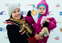 Акция «Автокресло – детям!» при поддержке «Авто Плюс» прошла в Москве