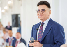 Александр Жаров заявил, что к концу года до 85% фильмов в прокате будут российскими