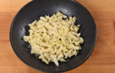 Паста Кампанелле с четырьмя видами сыра