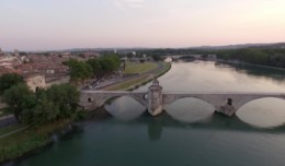 Папский дворец в Авиньоне