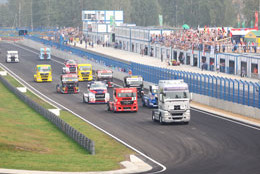 Телеканал «Авто Плюс» — информационный партнер 5 этапа Чемпионата Европы по кольцевым гонкам на грузовых автомобилях