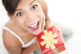 Телеканал «Комедия ТВ» дарит подарки в обмен на улыбки!