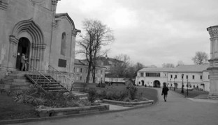Монастырские стены: Спасо-Андроников монастырь