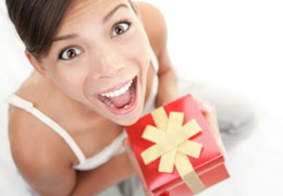 Телеканал «Комедия ТВ» дарит подарки в обмен на улыбки!