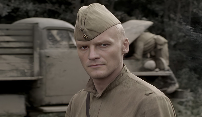 «Киносерия» в июле представляет известные российские сериалы